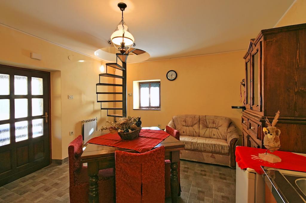 Apartments Bazjak Livade Bilik gambar